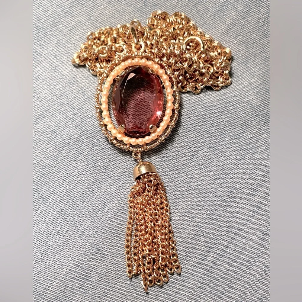 Vintage AVON rose tone stone pendant necklace - Picture 2 of 6
